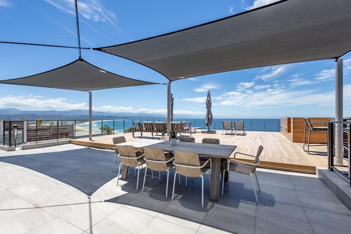 3 Bedroom Luxury Penthouse Apartment With Pool 406 - Plettenberg Bay