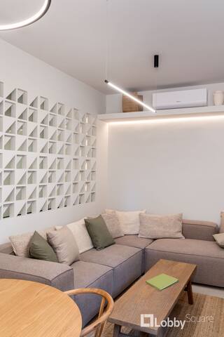 Muse Apartment by LobbySquare gallery image 2