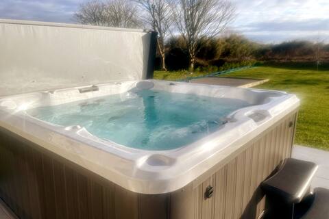 La Villa du Phare: Jacuzzi & relaxation on the program
