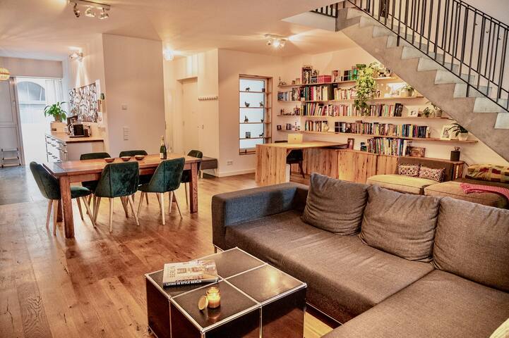 Exquisite townhouse in Berlin-Mitte!