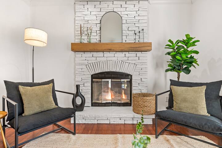 The Asheville White House gallery image 4