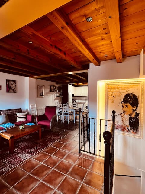 Top Airbnb: Rascacielos San Martín Accommodations, Apartments... in Cuenca
