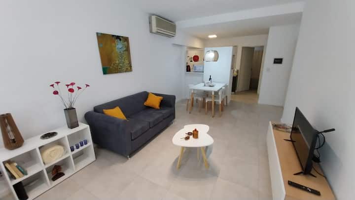 Kitnet com varanda em Palermo