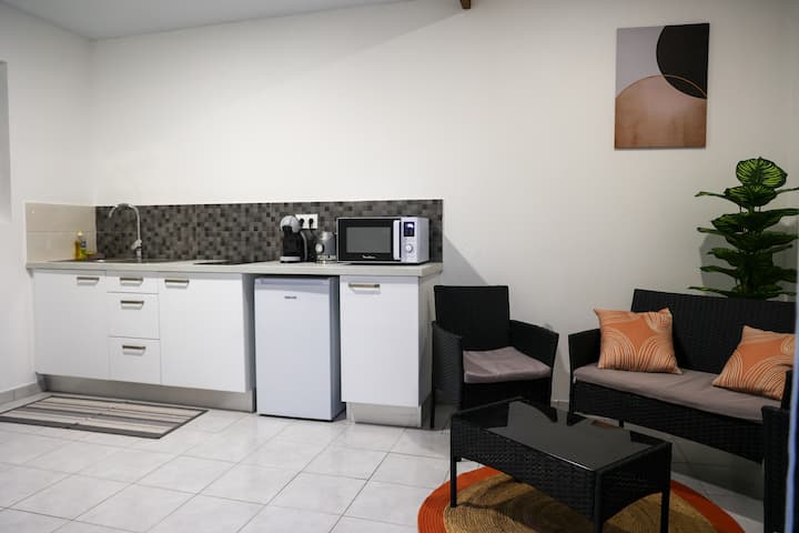 Grand Studio Konvwé Matoury - Parking Wifi Gratuit - Guyane française