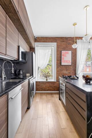 luxury apartment in the heart of the West Village gallery image 5