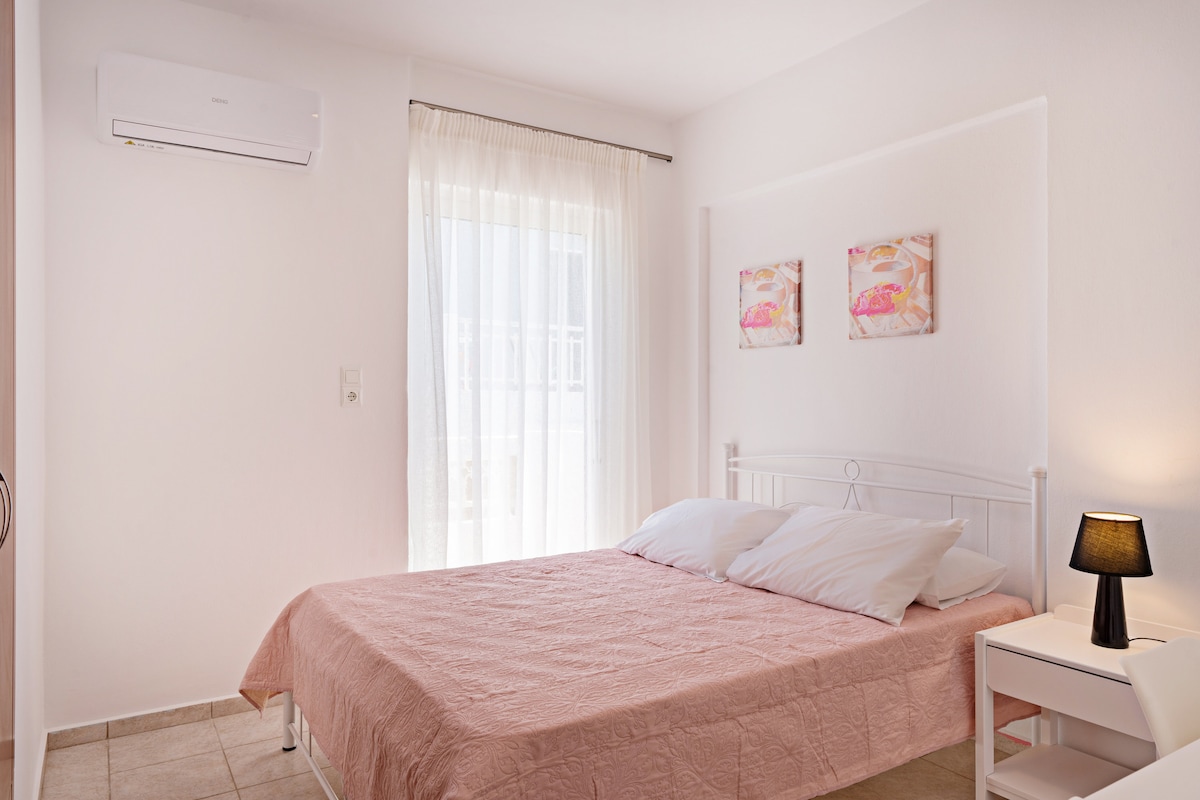 საძინებელი 1