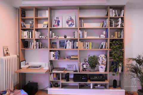 Top Airbnb: Art, books & plants - a hidden gem in Bielany