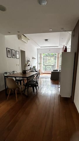 Ipanema 3 quadras da praia