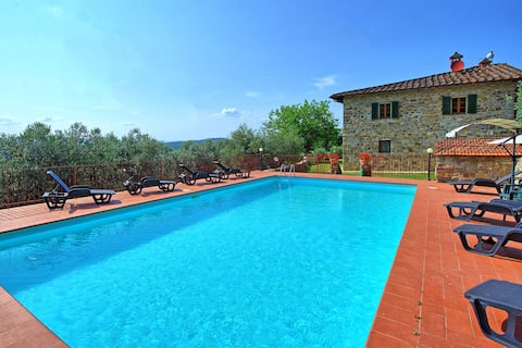 Villa Quercina - With pool in Pergine Valdarno