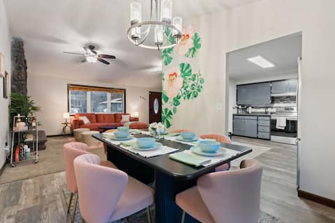 4bd 3ba Big Pool
Movie RM, Mini Golf
20min airprt+