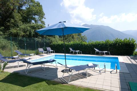 Villa Rosa w/ Swimming Pool