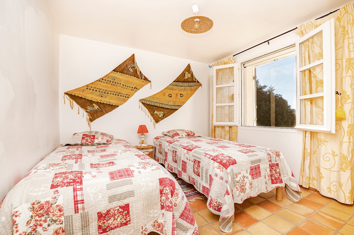 Vitanda 2 90/200 ghorofa ya 1