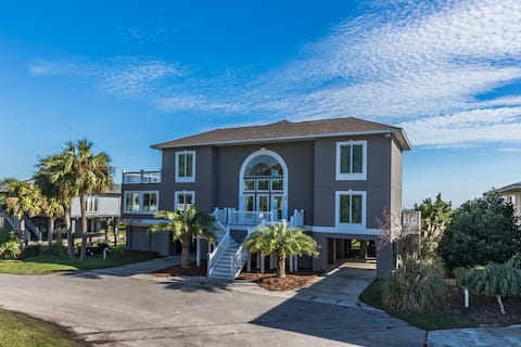 Spectacular Fripp Island home!
