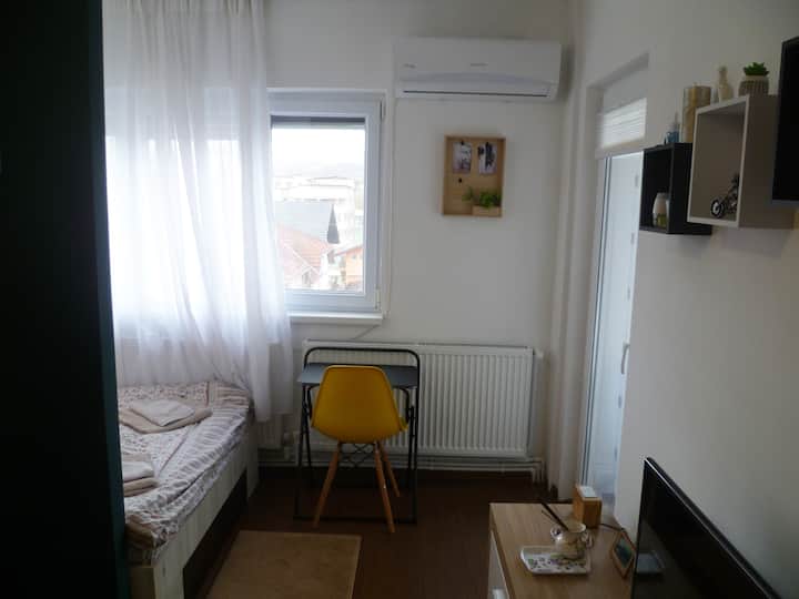 Munteniei - Studio Thesunset - Hunedoara