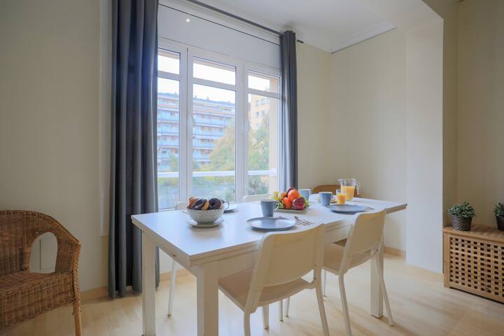 BBarcelona Sagrada Familia 22 gallery image 3