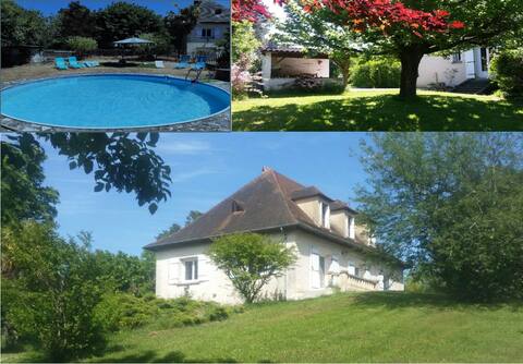 Family home with pool in Bergerac