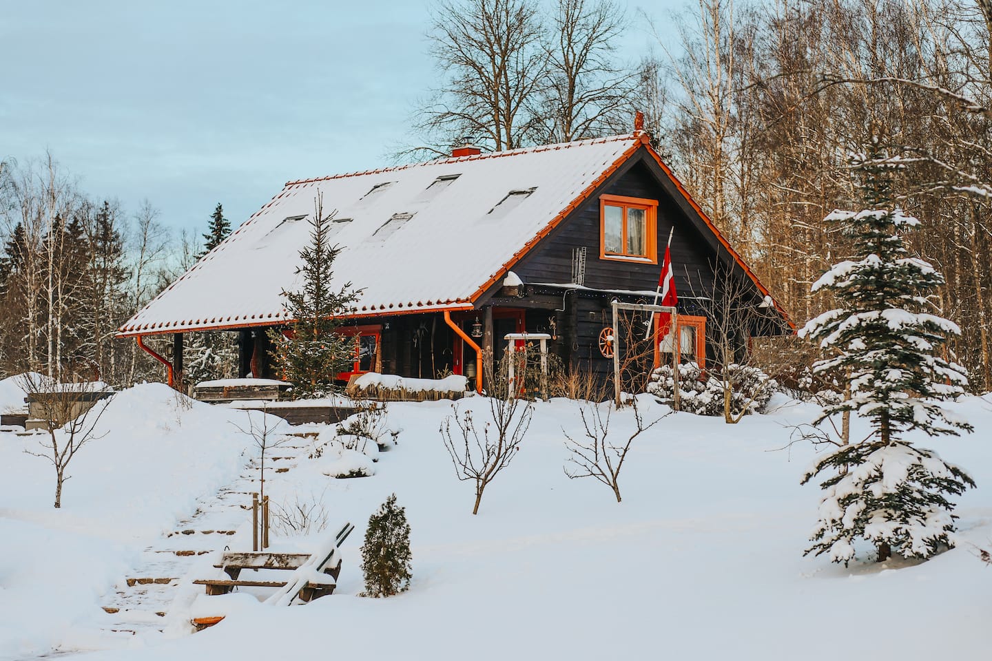 Annas Dzirnavas Lake House - Winter lake view