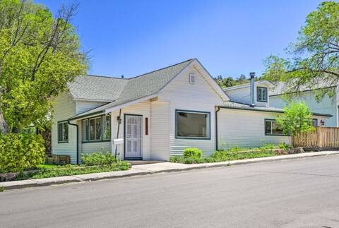 Basecamp 6850 & The Loft