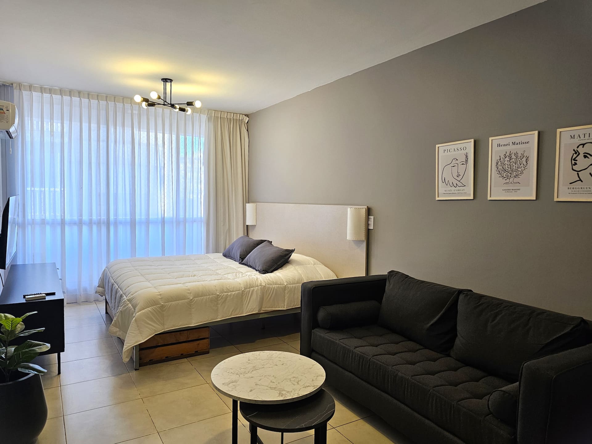 Spacious and Comfortable Studio in Congreso