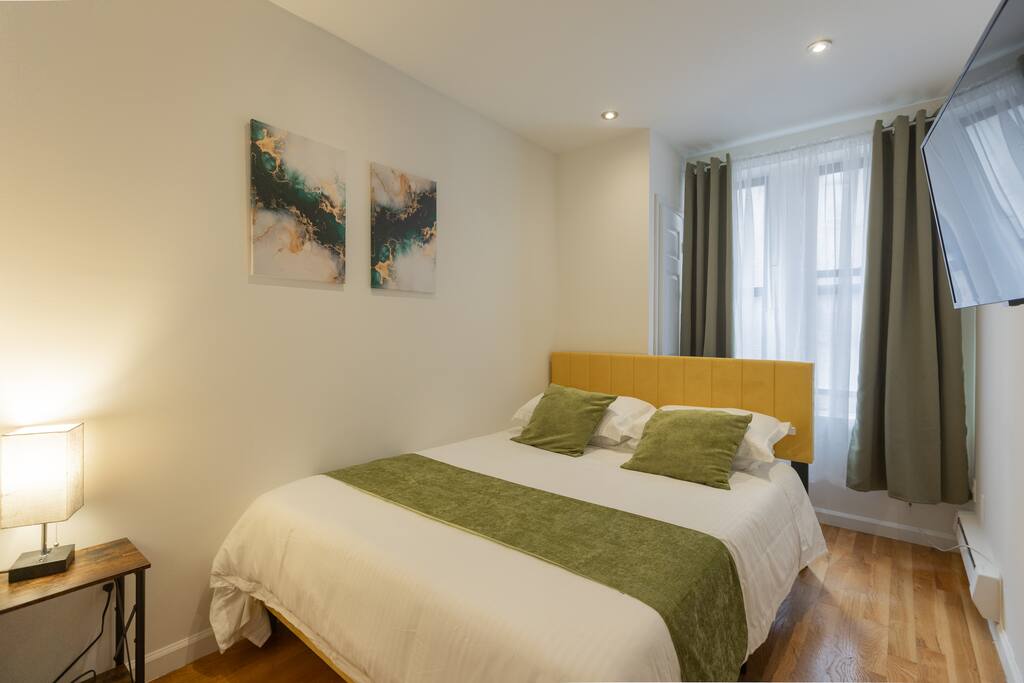 Airbnb 5-Bedroom Manhattan Luxury Airbnb