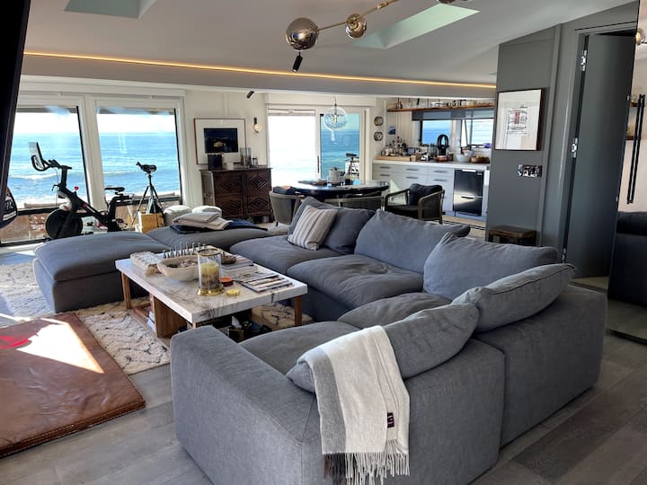 The Cottage - Malibu, CA