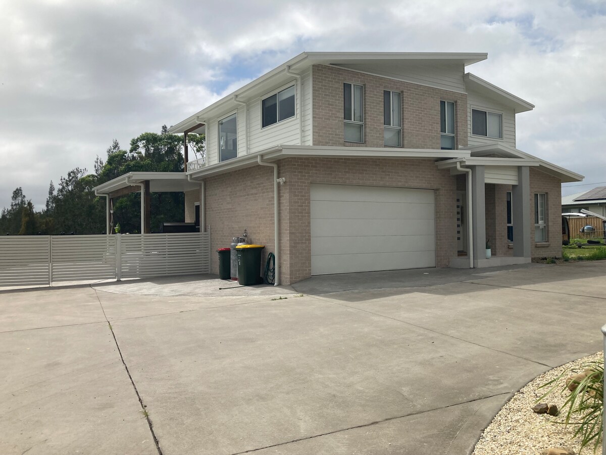 Top performing Airbnb: Riverbend Sussex Inlet in Sussex Inlet