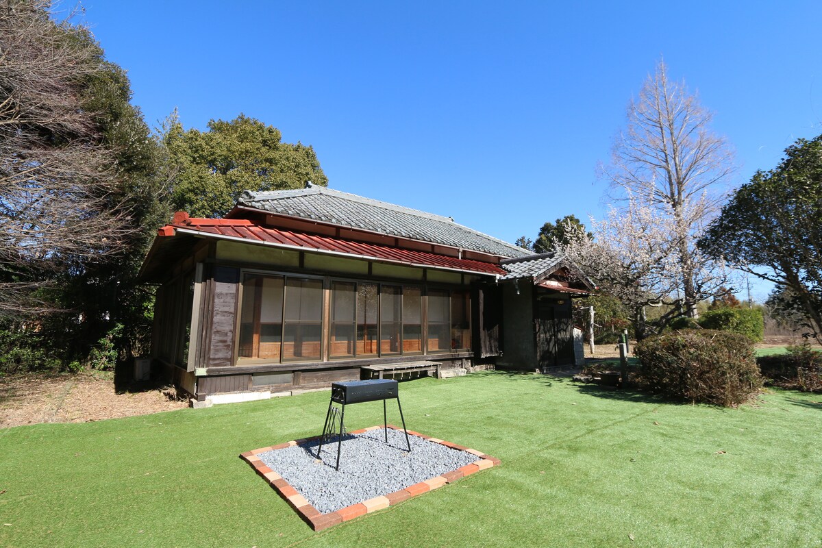 Old Japanese style house/Renovated/BBQ/Garden - Houses for Rent in ...