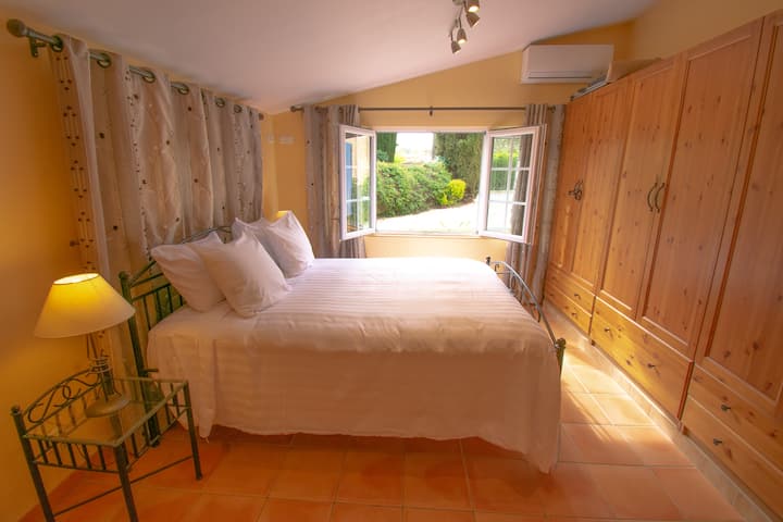 Chambre 2