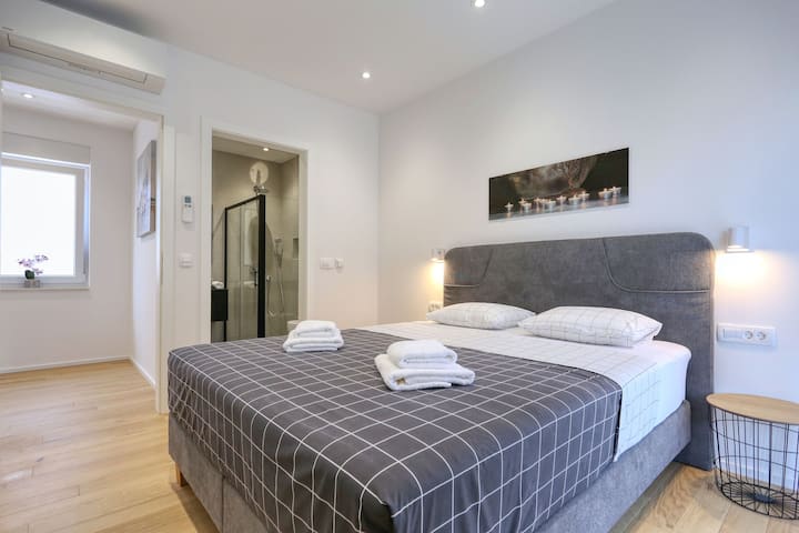 საძინებელი 3