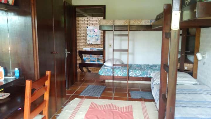 Bunk room 02