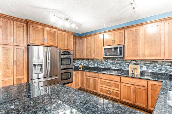 Wonderful Home in Prime location gallery image 2