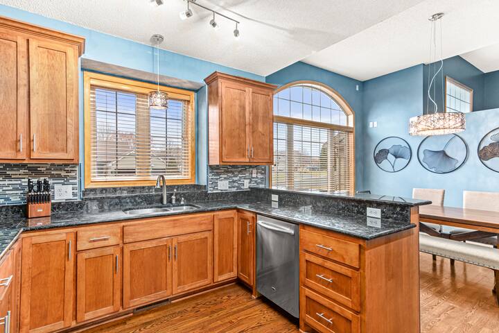 Wonderful Home in Prime location gallery image 4