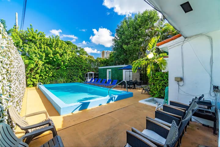 Primestay25%off! Pool, Qn Suite, Desk, Laundry - Miami, FL