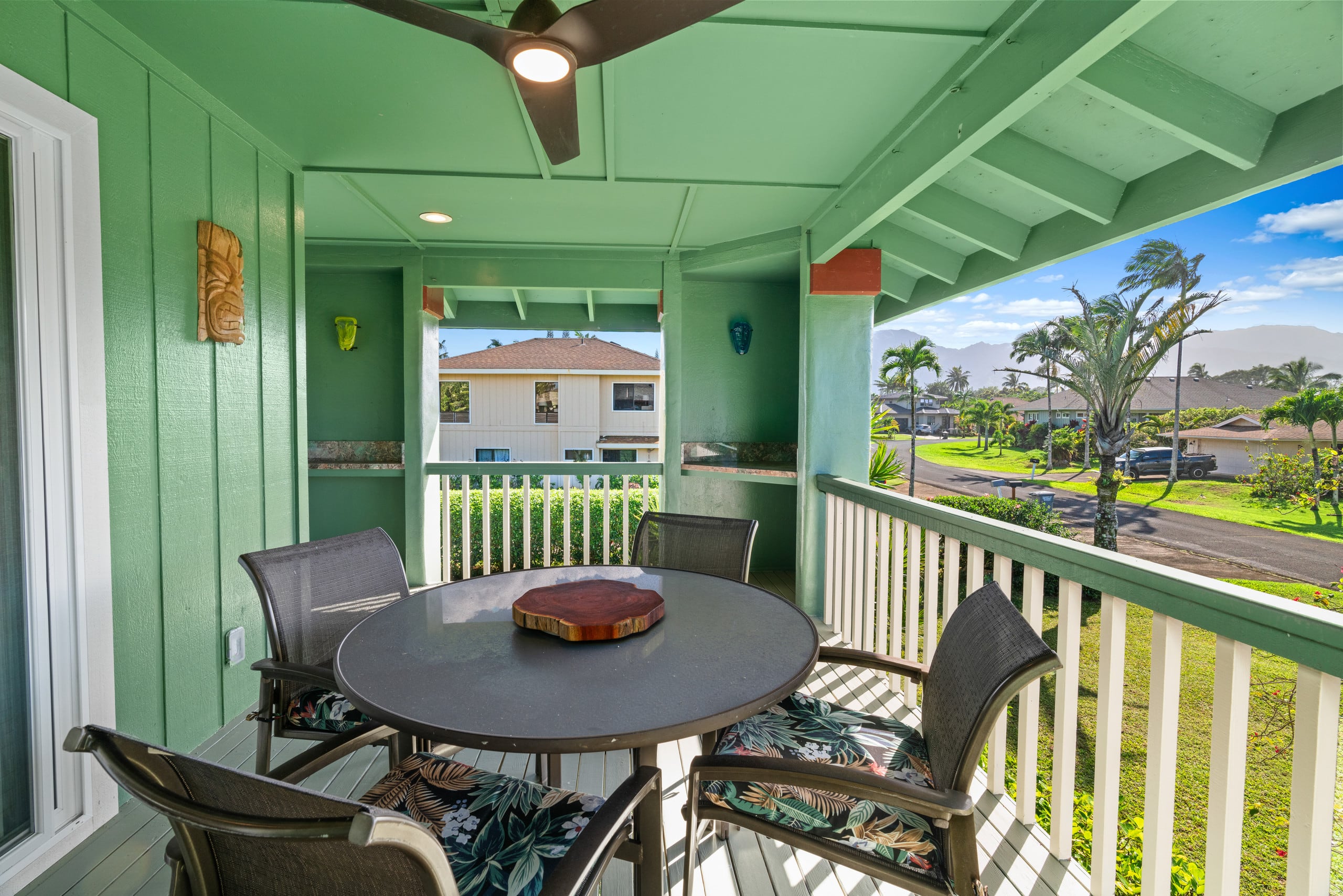 Home in Princeville · ★5.0 · 2 bedrooms · 3 beds · 2.5 baths - Image 21