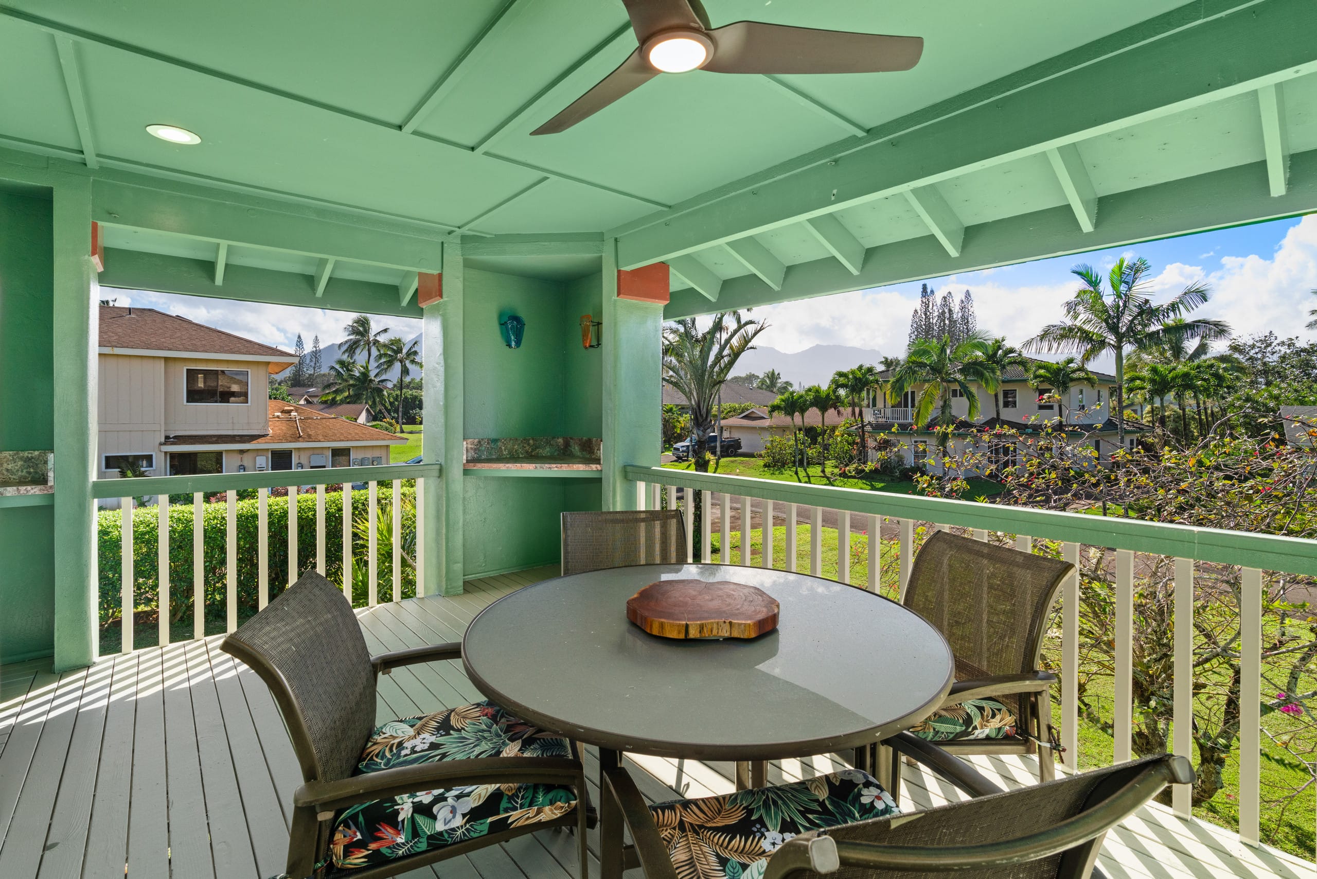 Home in Princeville · ★5.0 · 2 bedrooms · 3 beds · 2.5 baths - Image 22