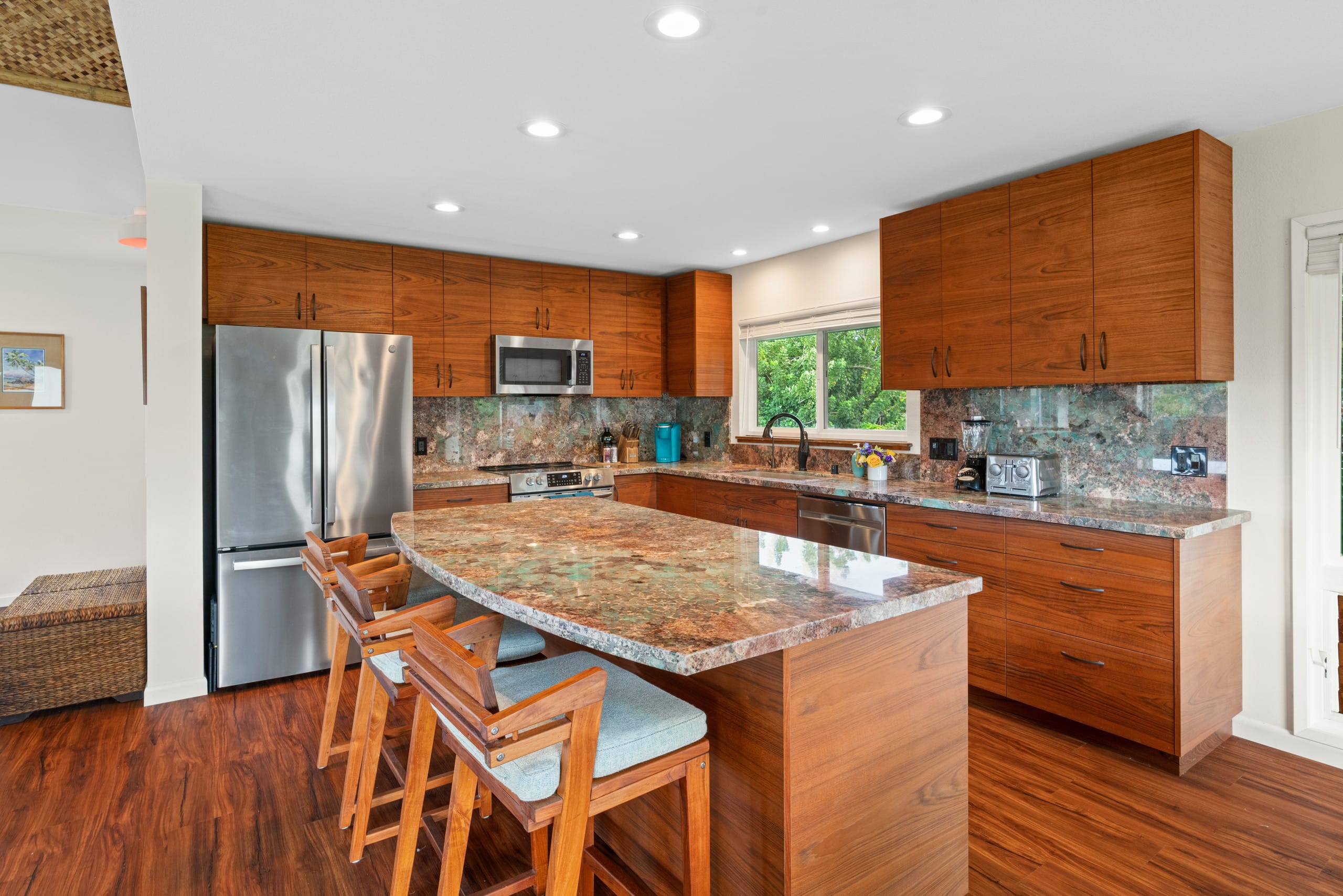 Home in Princeville · ★5.0 · 2 bedrooms · 3 beds · 2.5 baths - Image 6