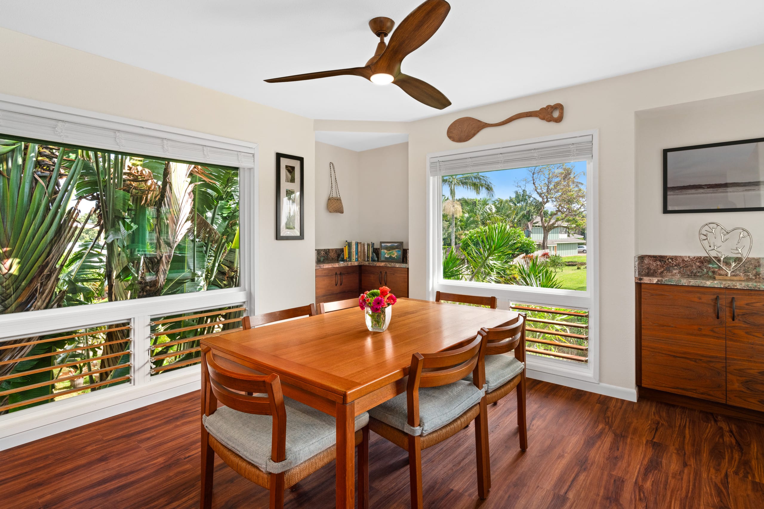 Home in Princeville · ★5.0 · 2 bedrooms · 3 beds · 2.5 baths - Image 9