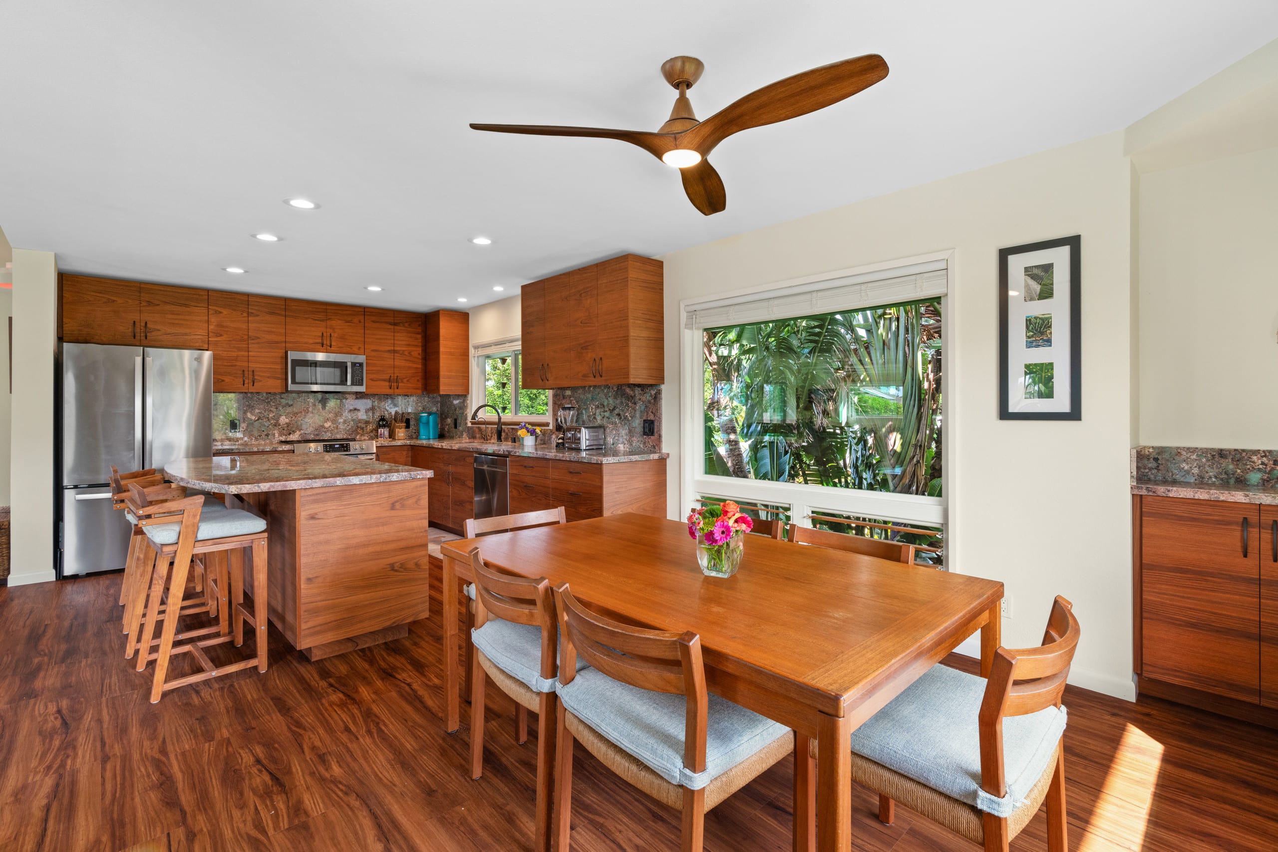 Home in Princeville · ★5.0 · 2 bedrooms · 3 beds · 2.5 baths - Image 8