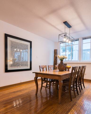 Located – Design & Comfort Fully equipped gallery image 3