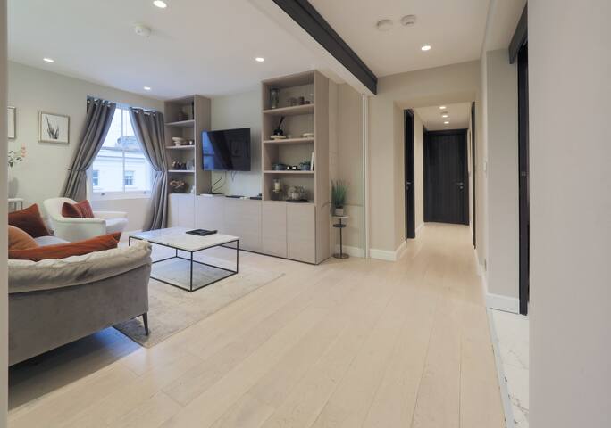 Luxury 3 Bedroom Flat In Maida Vale- Near Station gallery image 4