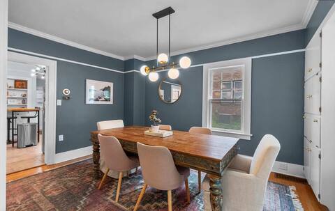 CapeG Historic Home [downtown]