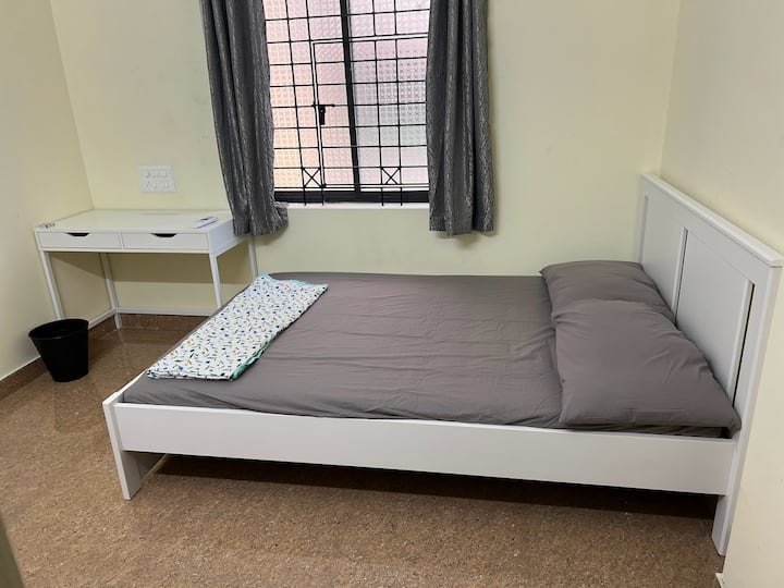 საძინებელი 2