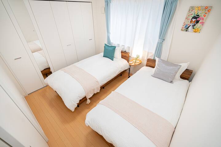 NEW OPEN, 山手线 新大久保站步行13分，大久保站步行7分，距离新宿站2分，独立别墅 gallery image 3