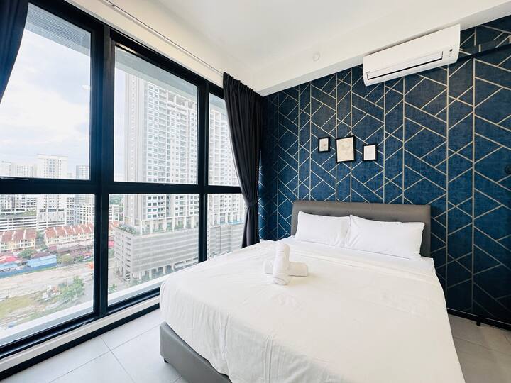 Habitación en el segundo dormitorio:
1 cama matrimonial. 
- Colchón de 1 piso 
- Aire acondicionado.