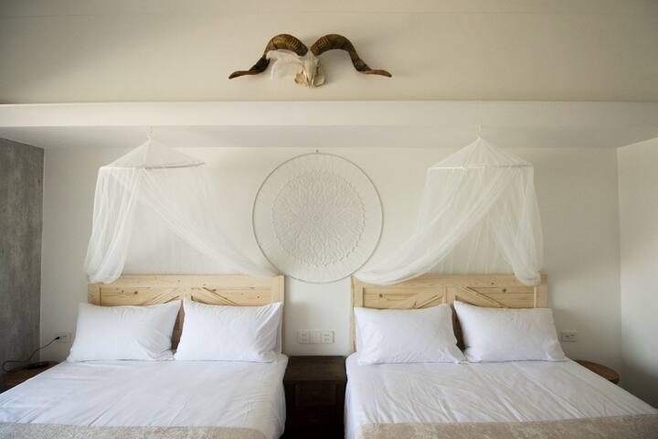 U3 High Floor 2 Bedrooms Apt. TPE 101 City View gallery image 3