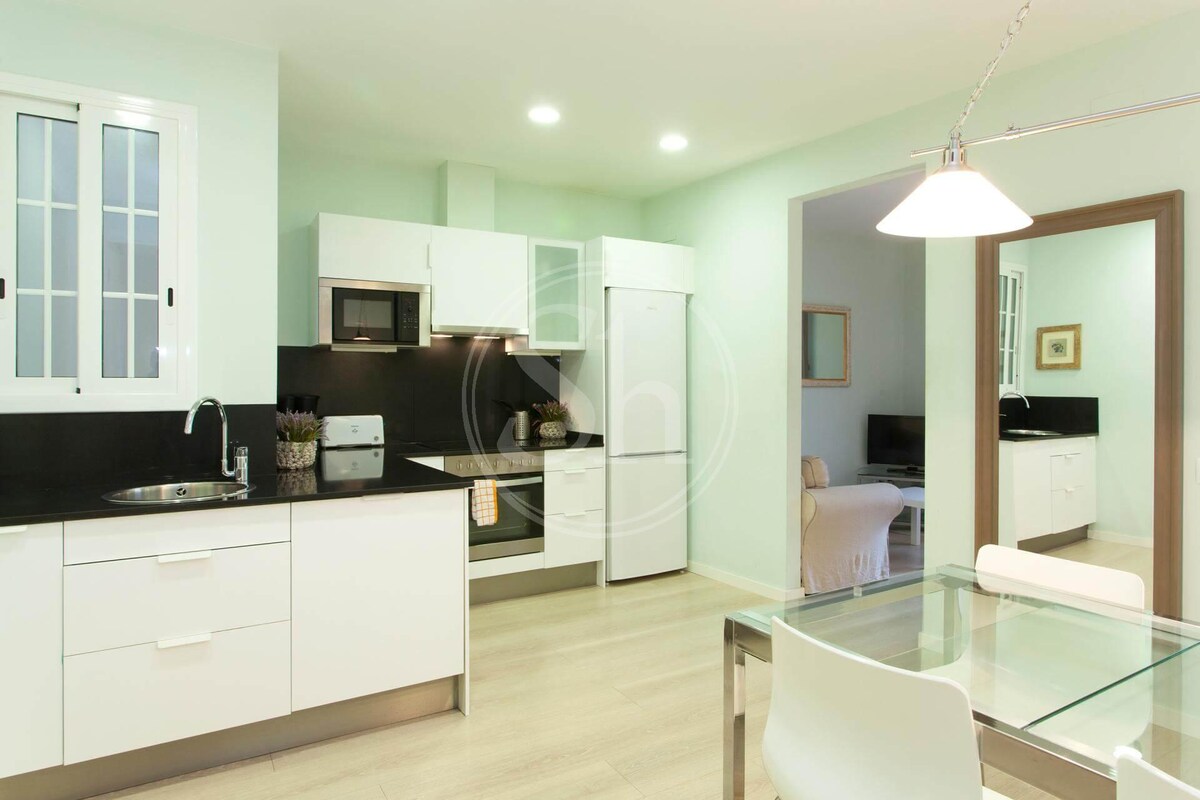 Top Airbnb: 111TT73REB33 · Cómodo apartamento en Les Corts in Les Corts