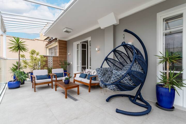 Design 3bdr Penthouse Huge balcony View 3min beach gallery image 5