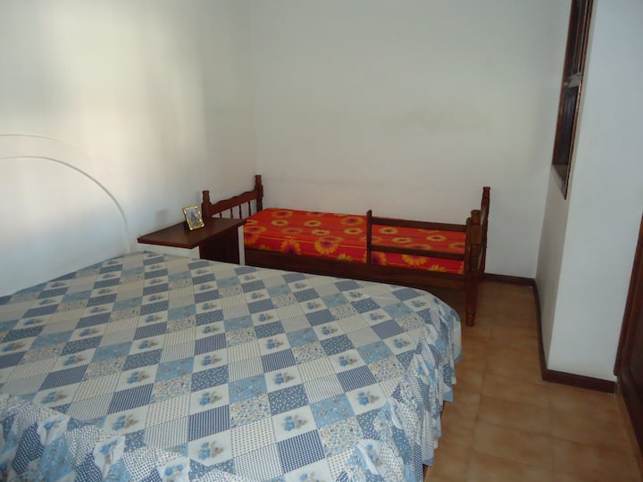 საძინებელი 2