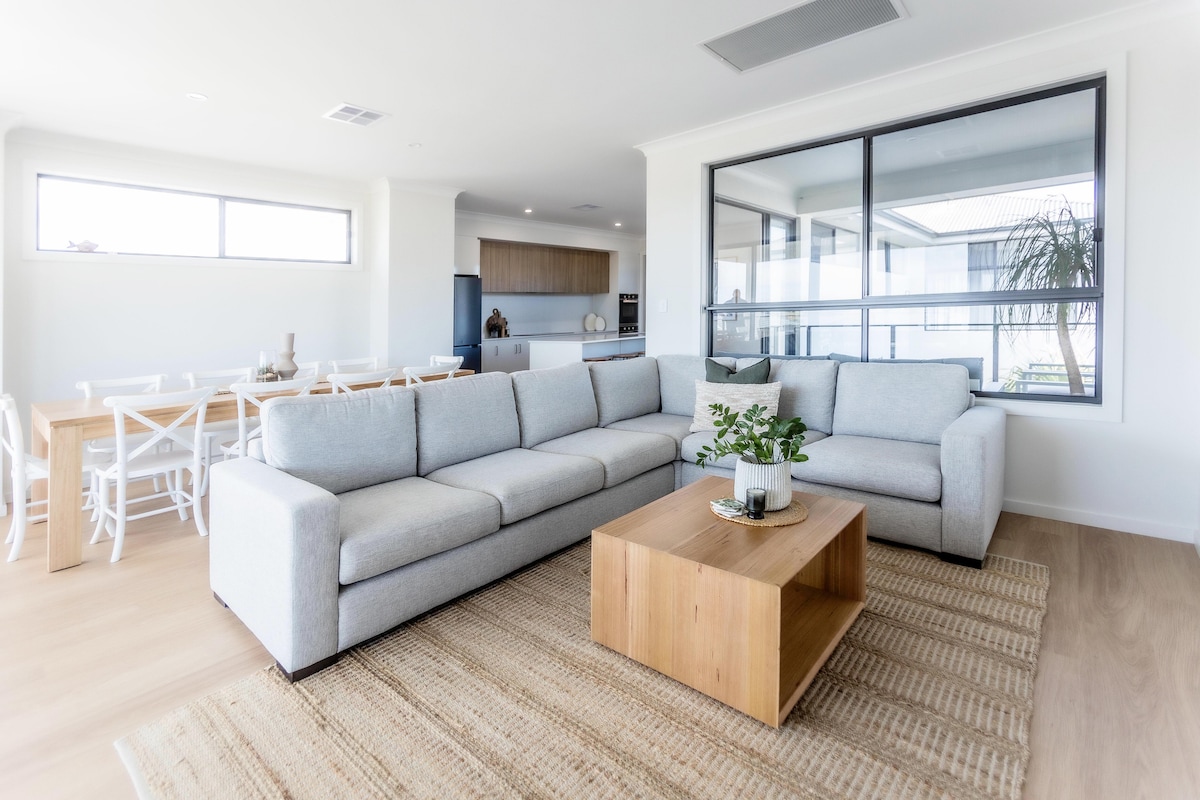 Annonce Airbnb populaire: Dragon Tree Retreat à Normanville