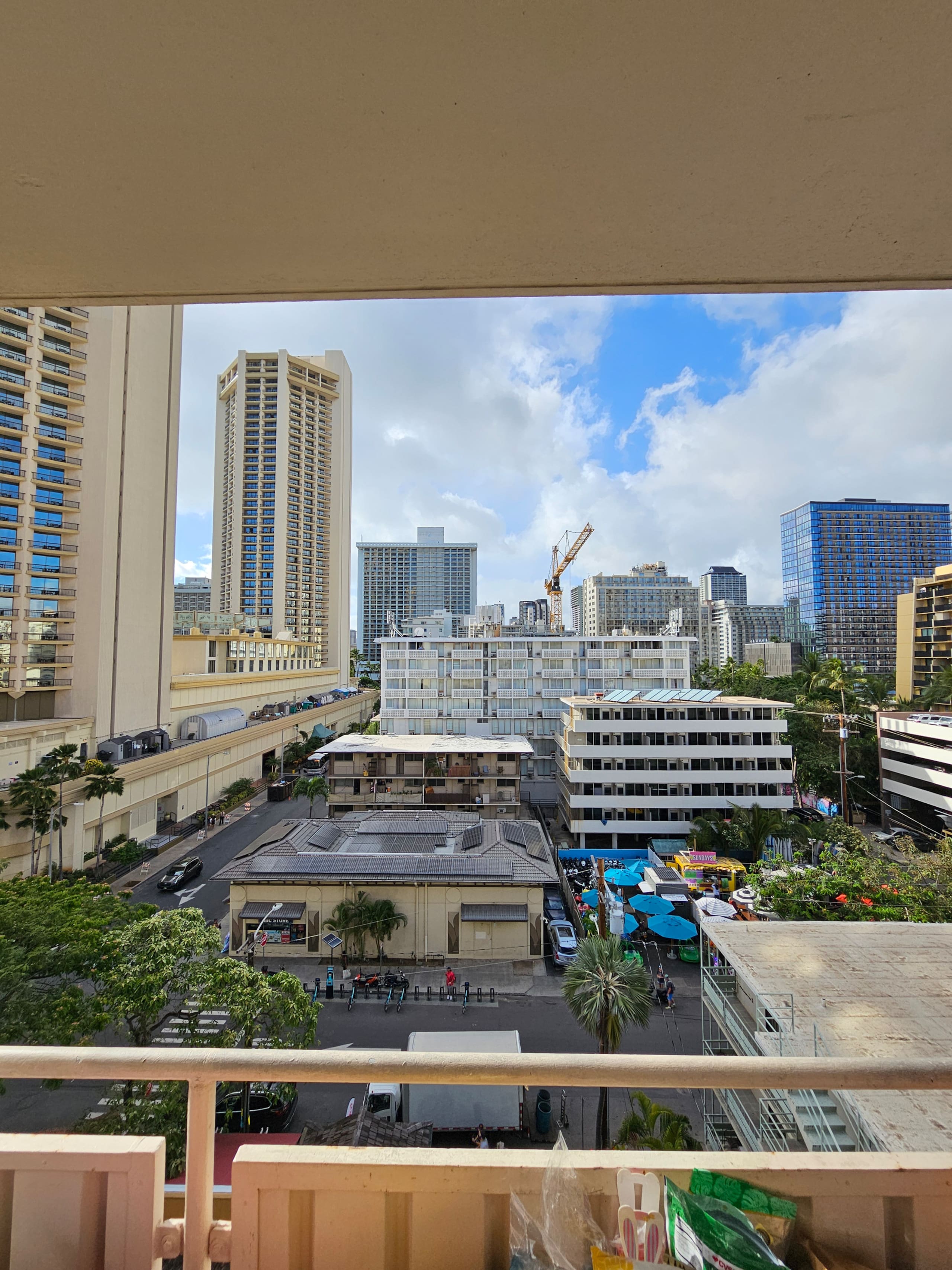 Large Studio with beach view - Image 11